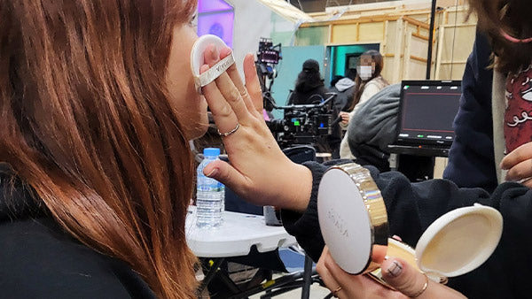 メイクアップアーティストが絶賛 <パーフェクトエアクッション